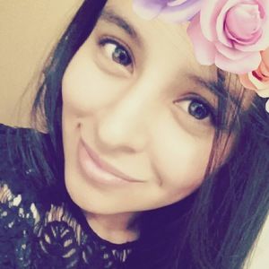 Meet your Posher, Sarai